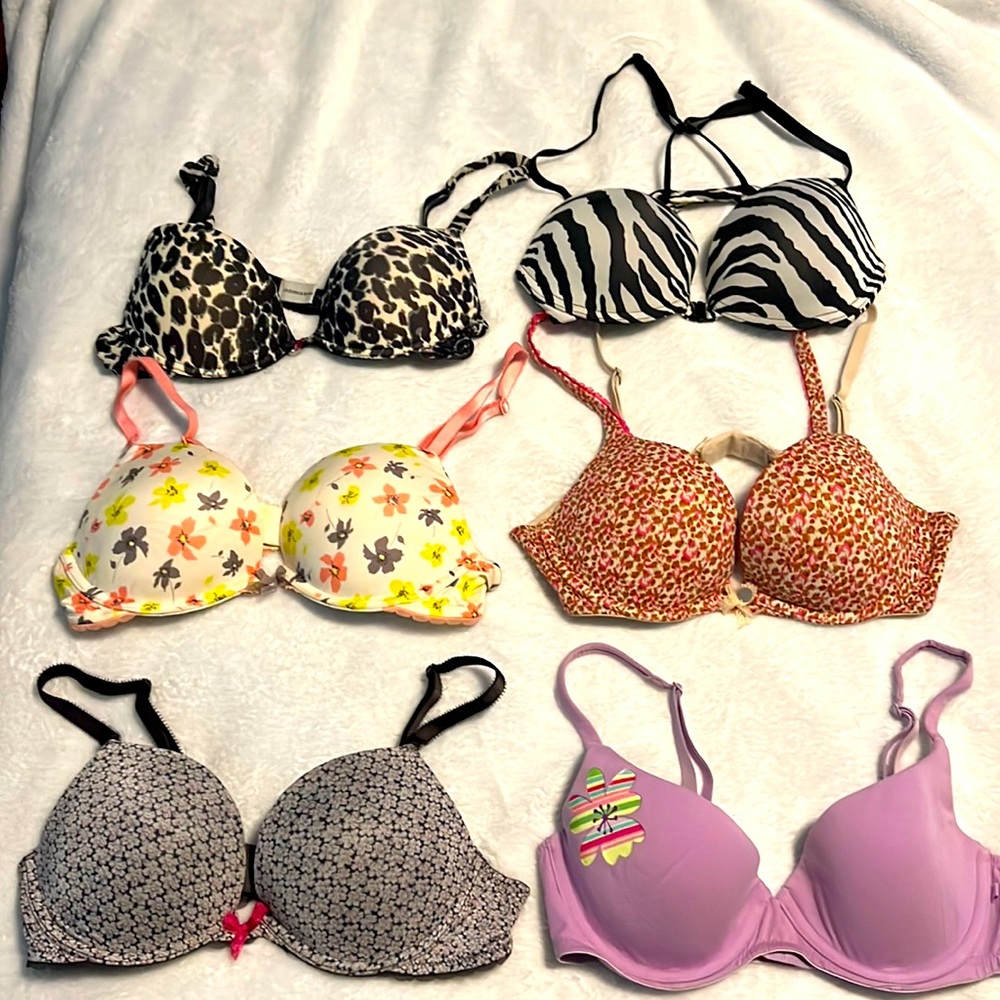 Lot of RARE Victoria’s Secret Bras